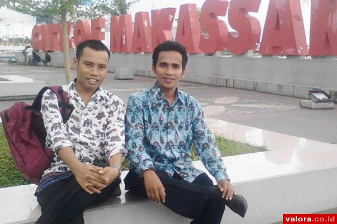 Ketua KPID Sumbar, Afrianto Korga bersama Afriendi (Wakil Ketua KPID Sumbar) saat berada di Makasar, Sulawesi Selatan, menghadiri Rakornas KPI dan Harsiarnas 2015 pada 23 Maret lalu. (istimewa)