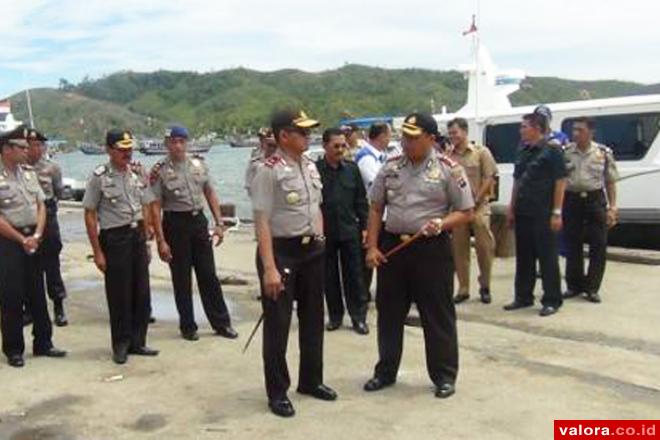 Kapolda Sumbar, Brigjen Bambang S Herwanto dan jajarannya, 2 Mei 2015 lalu, memastikan kesiapan penyambutan Presiden RI Joko Widodo ke KWBT Mandeh pada 16 Mei 2015. (Humas Polres Pessel)