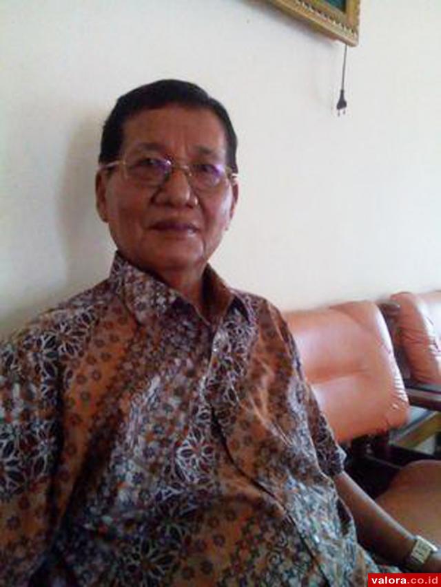 Pamong senior yang juga tenaga ahli DPRD Sumbar, Rusdi Djabar. (istimewa)