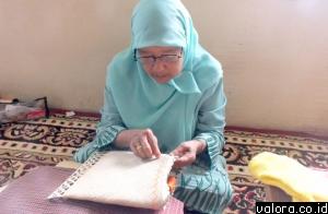  Tenun Minang Terancam Punah