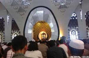 Masjid Raya Sumbar.