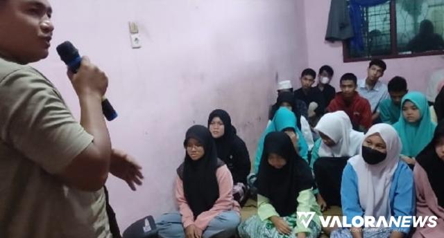 Pengusaha advertising, Nasrul berbagi kisah inspiratif bersama anak yatim program JBB Amal Salih, Jumat siang.