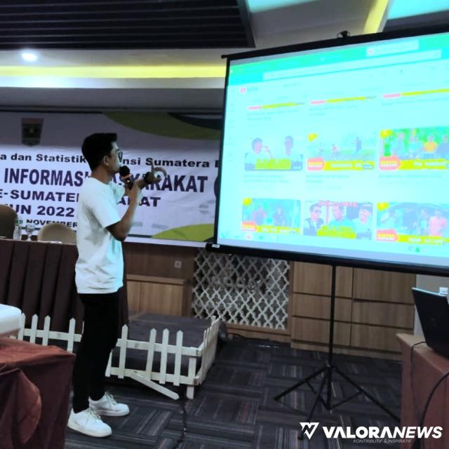 Konten Kreator Sumbar, Verio Hasferi jadi narasumber dalam Workshop Komunitas Informasi Masyarakat (KIM) yang digelar Dinas Komunikasi Informasi dan Statistik (Diskominfotik) Sumbar, di Bukittinggi, Rabu. (humas)