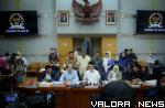 Ketua Komisi VIII DPR RI, Ashabul Kahfi saat konferensi pers Komisi VIII DPR RI di Gedung Nusantara II, DPR RI, Senayan Jakarta pada Rabu (9/2/2023). (humas)