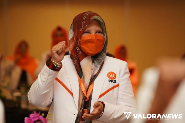 Anggota DPR RI asal Sumatera Barat II,  Nevi Zuairina.