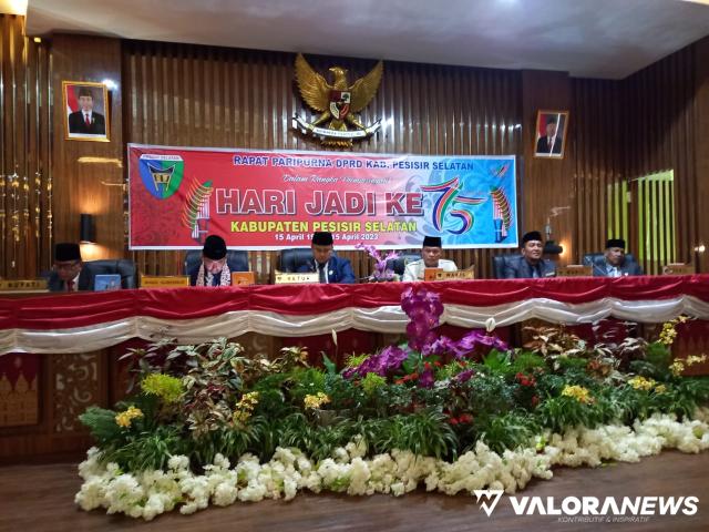 Rapat Paripurna Hari Jadi Kabupaten Pesisir Selatan ke 75, Sabtu (15/04/2023).