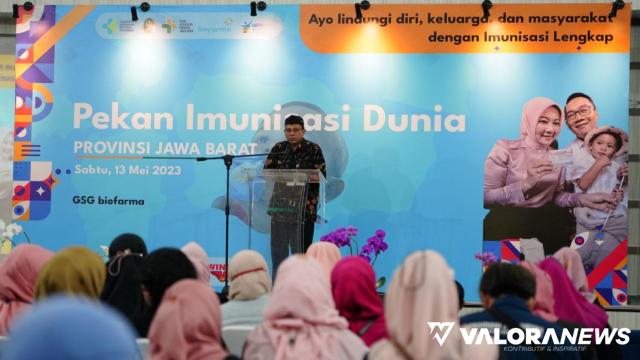 Direktur Operasi Bio Farma, Rahman Roestan memberikan sambutan pada Gebyar Pekan Imunisasi Dunia &quot;Ayo Lindungi Diri, Keluarga dan Masyarakat dengan Imunisasi Lengkap,&quot;  untuk memperingati Pekan Imunisasi Dunia 2023 yang diselenggarakan di Kantor Pusat Bio