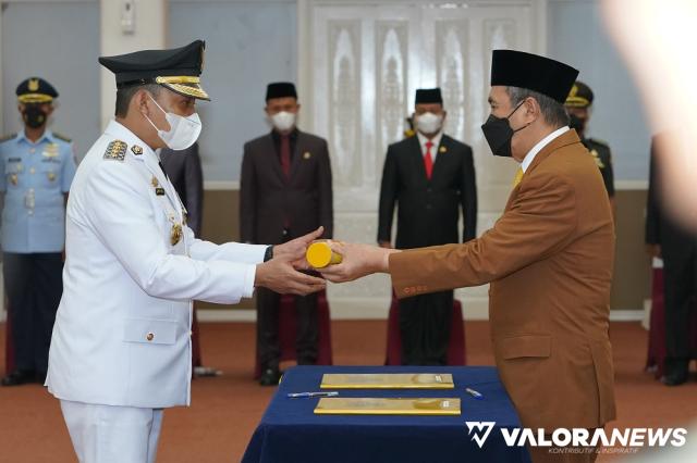 Gubernur Riau, Syamsuar menyerahkan SK sebagai Pj Wali Kota Pekanbaru pada Muflihun pada pelantikan yang digelar 23 Mei 2022 lalu. Kini, masa jabatan Muflihun diperpanjang kembali satu tahun kedepan oleh presiden.