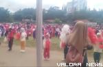 Ribuan murid TK dan PAUD ikuti senam massal yang diikuti ribuan murid TK dan PAUD se kota Bukittinggi, di Lapangan Atas Ngarai, Selasa. (hamriadi)