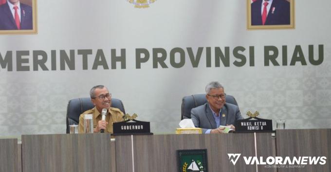 Wakil Ketua Komisi II DPR RI, Syamsurizal pimpin rombongan kunjungan kerja Tim Komisi II DPR RI dalam rangka reses pada masa persidangan V tahun sidang 2022-2023 ke Provinsi Riau, Selasa. (humas)