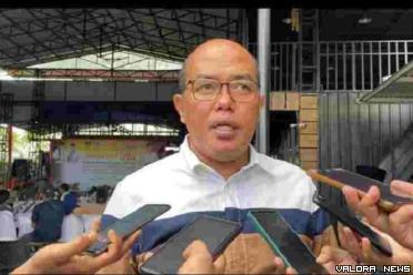 Ketua DPRD Sumbar, Supardi memberikan keterangan pers usai sosialisasi Festival WBTB yang akan dihelat tanggal 12-17 Oktober 2023 di Kota Payakumbuh, di Agam Jua Art and Culture Caffe, Ahad. (humas)