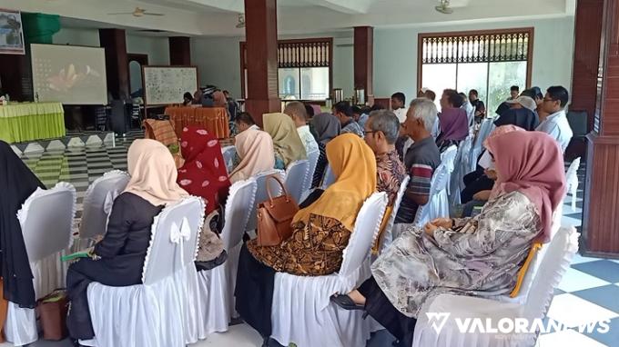 Balai Pelestarian Kebudayaan (BPK) Wilayah III Sumatera Barat gelar Edukasi Perlindungan Cagar Budaya pada pemilik dan pengguna Cagar Budaya di Lubuk Basung, Rabu. (humas)