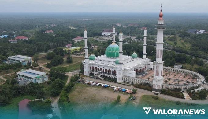Islamic Centre di Rokan Hulu yang telah masuk dalam program Wisata Religi Berbasis Masjid Bersejarah sebagaimana dikembangkan Kemenparekraf. (humas rohul)