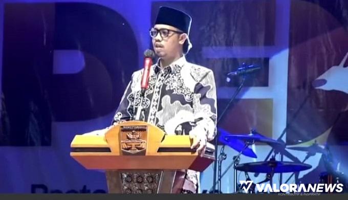 Wali Kota Bukittinggi, Erman Safar saat membuka event Pedati tahun 2023 di Lapangan Kantin. Event Pedati kali ini melibatkan berbagai pihak dan komunitas. (humas)