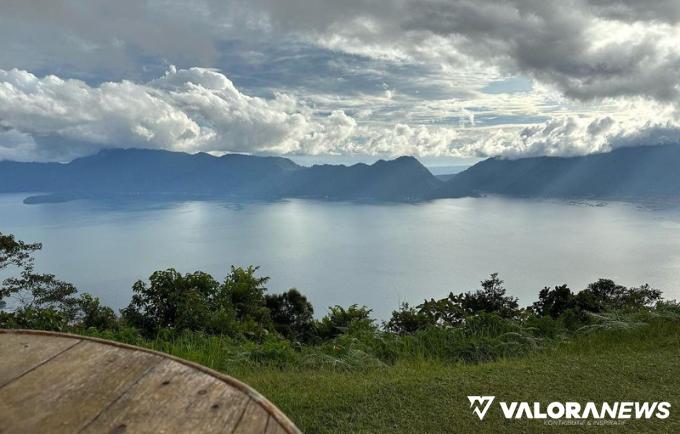 Keindahan Pemandangan Puncak Lawang (foto: Instagram @guisejae)