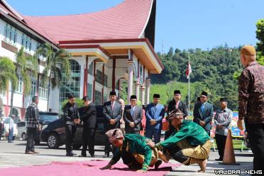 Rapat Paripurna Istimewa, dalam rangka memperingati Hari Jadi Kabupaten (HJK) Pesisir Selatan yang ke -76, di tahun 2024. FOTO: Dok DPRD Pessel
