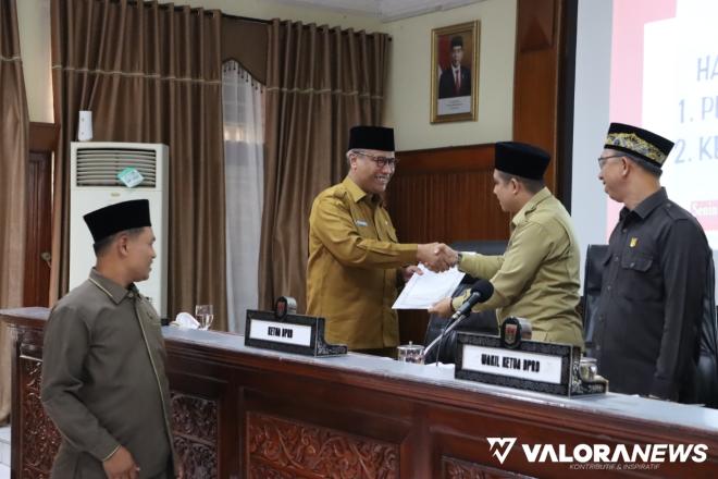 SERAHKAN NASKAH AKADEMIK