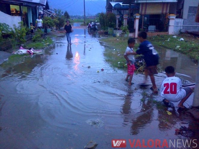 Jalan Tergenang