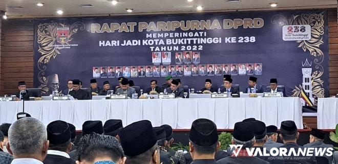PIMPINAN SIDANG