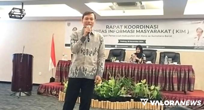 Kementerian Komdigi mengatakan website Kompasnagari Nagari Ampiang Parak, Sutera, Pessel, bisa dijadikan rujukan (percontohan), bagi Komunitas Informasi Masyarakat (KIM) di Sumatera Barat. FOTO: Dok Diskominfo