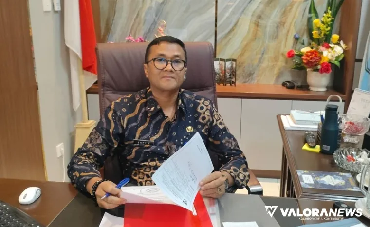 Kepala Dinas Pendidikan dan Kebudayaan Padang, Yopi Krislova. (hamriadi)