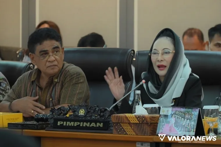 Wakil Ketua Komisi XIII DPR RI, Dewi Asmara saat memimpin Komisi XIII Raker dengan Menkumham dan Menpora di Gedung Nusantara II, Senayan, Jakarta, Senin. (humas)