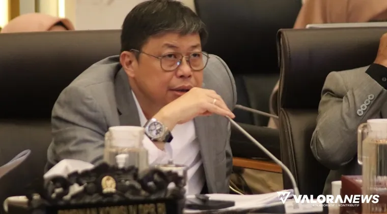 Wakil Ketua Komisi IV DPR RI, Alex Indra Lukman pada diskusi terpumpun tentang Implementasi Perpres Tata Kelola Pupuk Bersubsidi di Jakarta, Selasa. (istimewa)