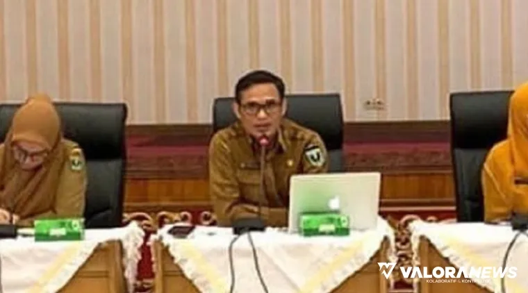 Kepala Biro Pemerintahan dan Otonomi Daerah (Kabiro Pem dan Otda) Sumatera Barat, Ezeddin Zein. (humas)