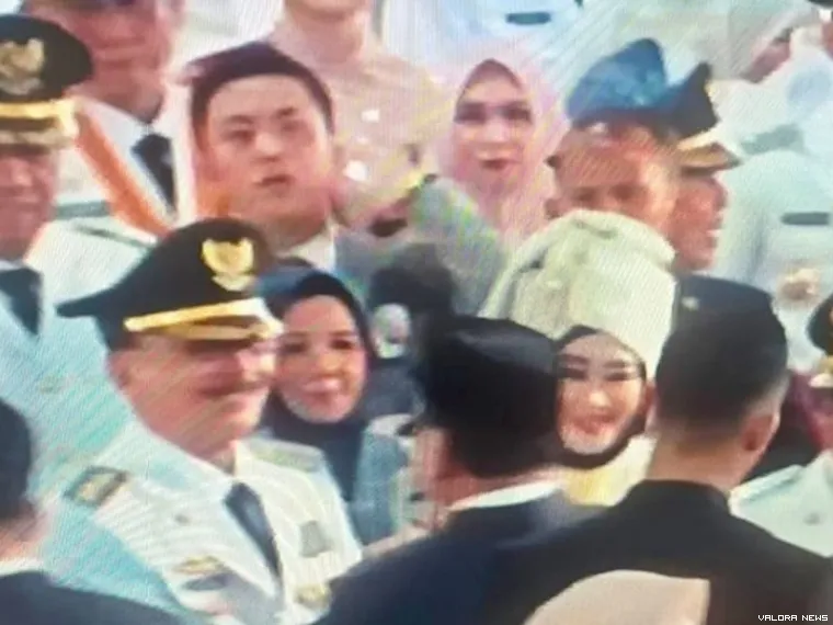 Hendrajoni dan Risnaldi, dilantik Presiden Prabowo Subianto, sebagai Bupati dan Wakil Bupati Kabupaten Pesisir Selatan (Pessel) Periode 2025 - 2030, di Istana Negara, Kamis (20/2/2025). FOTO: Diskominfo Pessel