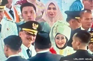 Hendrajoni dan Risnaldi, dilantik Presiden Prabowo Subianto, sebagai Bupati dan Wakil Bupati Kabupaten Pesisir Selatan (Pessel) Periode 2025 - 2030, di Istana Negara,  Kamis (20/2/2025). FOTO: Diskominfo Pessel