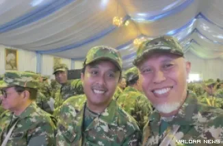Gubernur Sumbar, Mahyeldi bersama Vasko Ruseimy (Wagub) kompak mengikuti rangkaian kegiatan retreat di Akmil Magelang, Kamis. (humas)