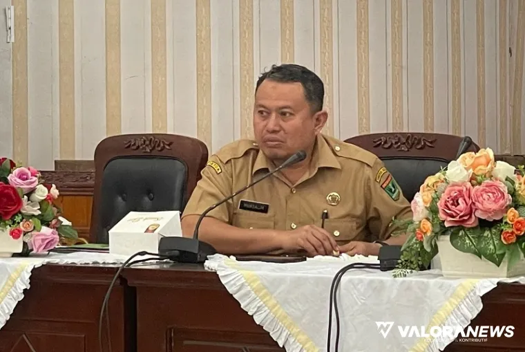 Kepala Biro Adpim Setdaprov Sumbar, Mursalim. (humas)