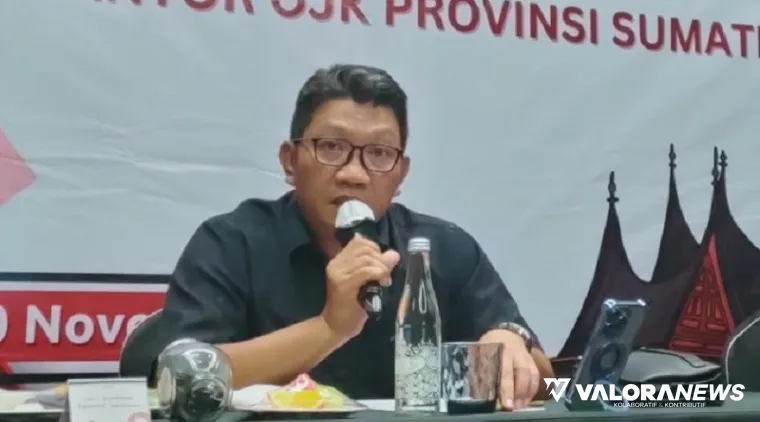 Kepala Otoritas Jasa Keuangan (OJK) Sumatera Barat, Roni Nazra.