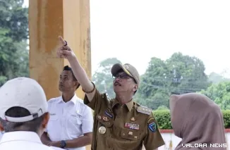 Bupati Hendrajoni saat melakukan kunjungan lapangan ke Rest Area Batas Kota Padang - Kabupaten Pesisir Selatan, Rabu (13/3/2025). FOTO: Dok Balai Jurnalis Kabupaten Pesisir Selatan