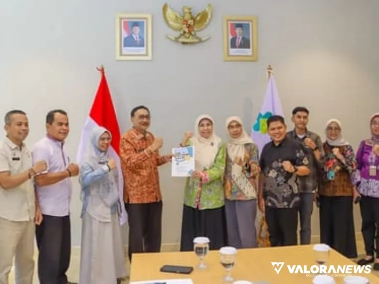 Bupati Hendrajoni bersama jajaran Dirjen di Kantor Kemenkes, di Jakarta, Jumat (9/5/2025). FOTO: Dok Bagian Prokopim Pemkab Pessel