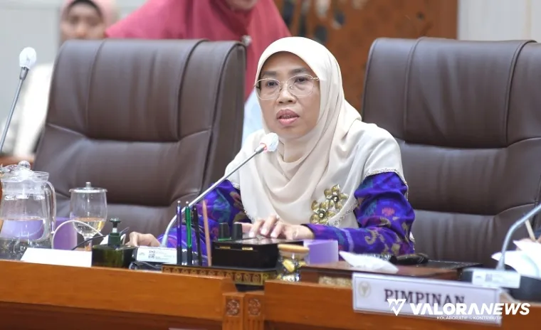 Anggota Komisi IX DPR RI, Netty Prestyani Aher saat mengikuti RDPU dengan pengurus IDAI di Gedung Nusantara I, DPR RI, Senayan, Jakarta, Kamis. (humas)