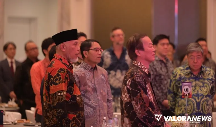 Gubernur Sumbar, Mahyeldi menghadiri seremonial financial close Proyek PLTP Muara Laboh Unit II yang digelar PT Supreme Energy di The Langham Ballroom, Jakarta. Jumat (23/5/2025) malam. (humas)