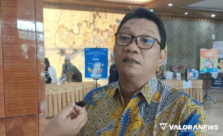 Kepala OJK Sumbar, Roni Nazra