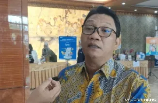 Kepala OJK Sumbar, Roni Nazra