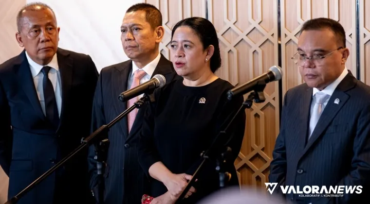 Ketua DPR RI, Puan Maharani memberikan keterangan pers pada wartawan usai membuka Masa Persidangan IV Tahun Sidang 2024-2025 di Nusantara II, Kompleks Parlemen, Senayan, Jakarta, Selasa. (humas)