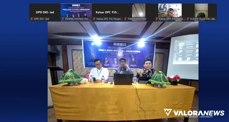 Ketua Umum DPP PJS, Mahmud Marhaba didampingi Rizaludin Kurniawan (Dewan Pakar) memimpin rapat Munas II di Kota Palu, Ahad sore. (tangkapan layar)