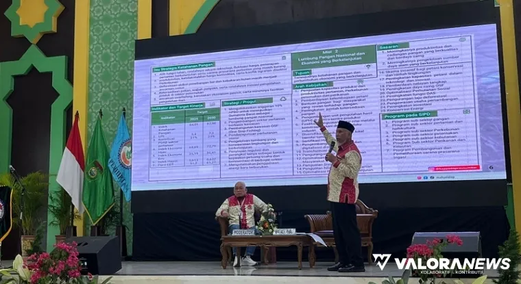 Gubernur Sumbar, Mahyeldi jadi jadi narasumber dalam Rakernas II Perhimpunan Penyuluh Pertanian Indonesia (Perhiptani) Tahun 2025 di Palembang, Senin. (humas)