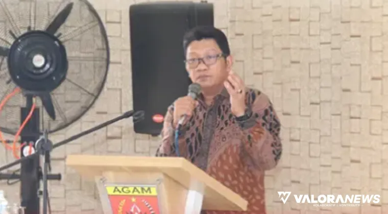 Kepala Otoritas Jasa Keuangan (OJK) Sumatera Barat, Roni Nazra. (humas)