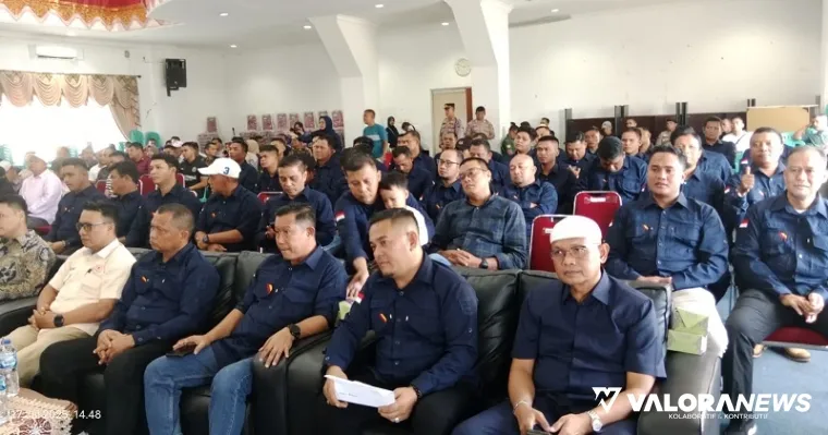 Suasana pelantikan Koni Pasbar periode 2025-2029 di aula kantor bupati, Kamis. (robbi irwan)