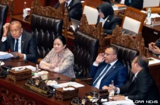 Ketua DPR RI, Puan Maharani saat memimpin sidang paripurna, Selasa. (humas)
