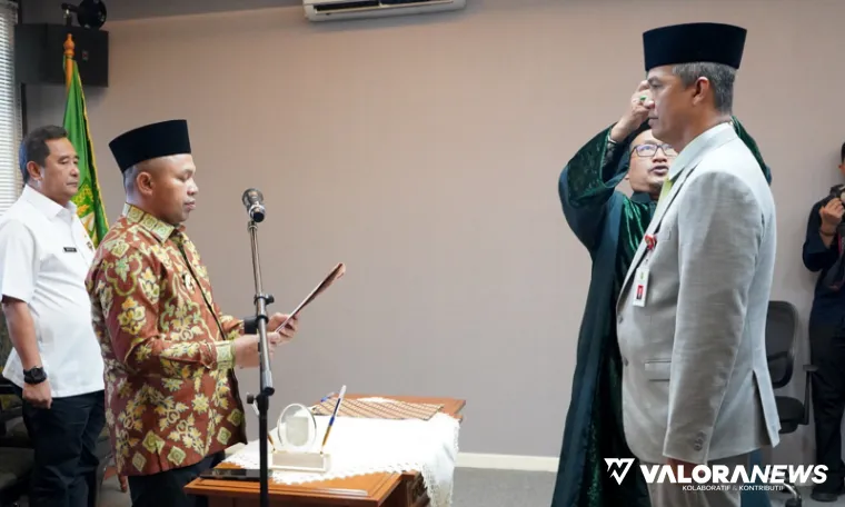 Gubernur Riau, Abdul Wahid melantik M Job Kurniawan sebagai Penjabat (Pj) Sekretaris Daerah (Sekda) Provinsi Riau di Kantor Badan Penghubung Riau, Jalan Otista, Jakarta Timur, Jumat. (humas)