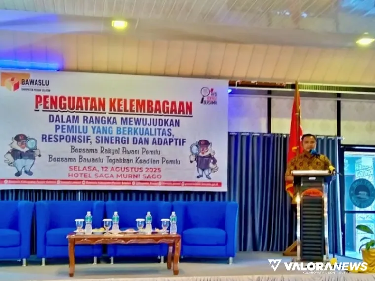 Ketua Bawaslu Pessel, Afriki Musmaidi, dalam gelaran Penguatan Kelembagaan dalam Rangka Mewujudkan Pemilu yang berkualitas, Responsif, Sinergi, dan Adaptif, di Sago, Painan, Selasa (12/8/2025). FOTO: tusrisep