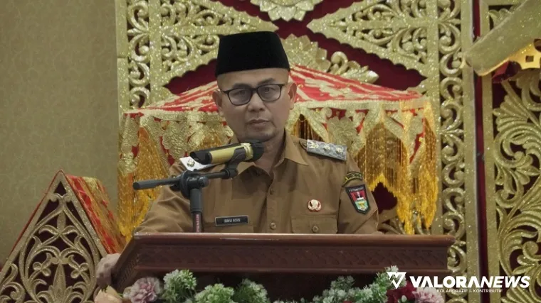 Wakil Wali Kota Bukittinggi, Ibnu Azis membuka kegiatan Seminar Kebangsaan dalam rangka peringatan Hari Lahir ke-123 Bung Hatta dan HUT ke-80 Kemerdekaan RI, di Auditorium UPT Perpustakaan Proklamator Bung Hatta, Selasa. (humas)