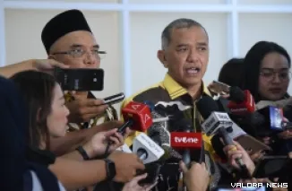 Ketua Panitia Kerja (Panja) RUU Penyelenggaraan Haji dan Umrah, Singgih Januratmoko saat konferensi pers di Gedung Nusantara II, Senayan, Jakarta, Senin. (humas)