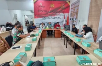 Bawaslu Padang Gelar Penguatan Kelembagaan PDPB di Aula Kantor Bawaslu Padang, Selasa (16/9/2025) (ist)